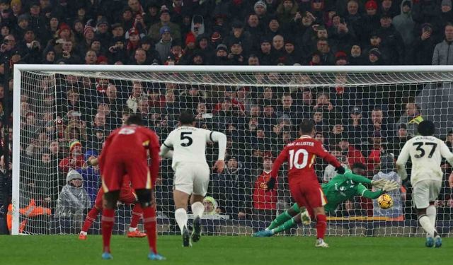 Liverpool’a Manchester United çelmesi