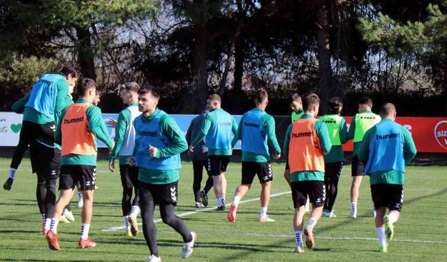 Sakaryaspor’da, Gençlerbirliği mesaisi devam etti