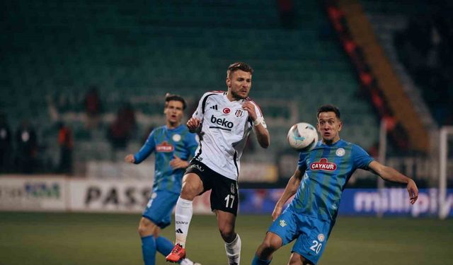 Trendyol Süper Lig: Çaykur Rizespor: 1 - Beşiktaş: 1 (İlk yarı)