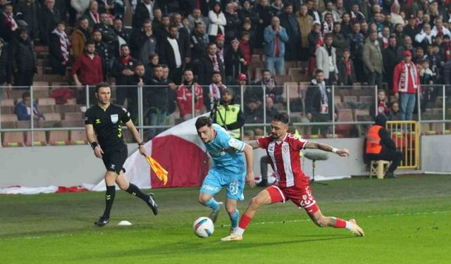 Trendyol Süper Lig: Samsunspor: 0 - Trabzonspor: 0 (Maç devam ediyor)