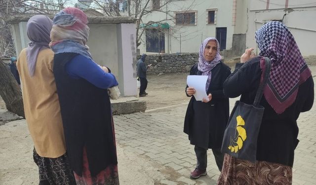 Arıcak’ta anne ve adaylarına normal doğum farkındalığı