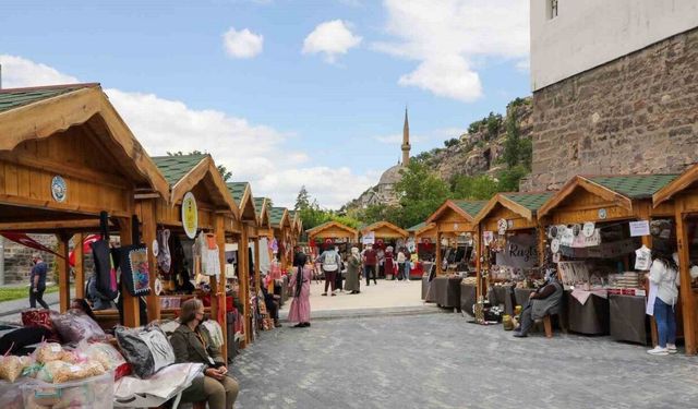 Bu pazar Talas’ta Ramazan’ın ikinci "Maharetli Eller"i