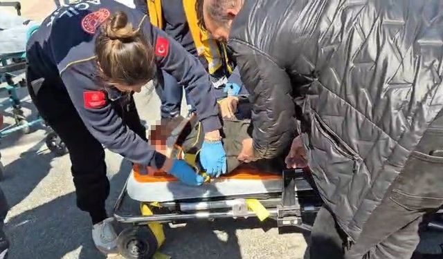 Elazığ’da otomobilin çarptığı yaşlı kadın yaralandı