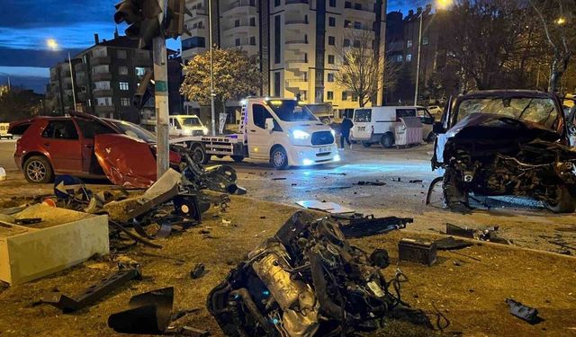 Elazığ’da trafik kazası: 1’i ağır 5 yaralı