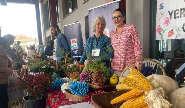 Nilüfer Tohum Takas Şenliğinde on binlerce tohum dağıtıldı