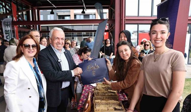 Nilüfer Tohum Takas Şenliği’nde yerel tohumlar paylaşıldı
