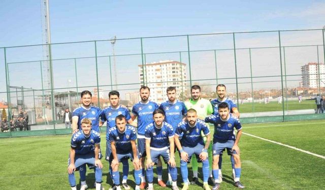 Şimşekspor şampiyonluğa yakın