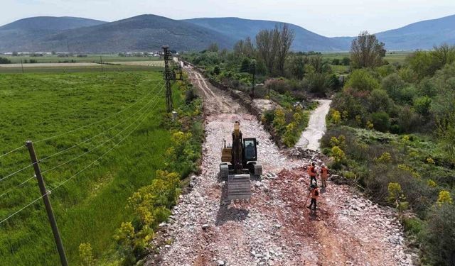 Muğla Büyükşehir Belediyesi’nin Milas’taki 80 milyonluk yol yatırımı devam ediyor