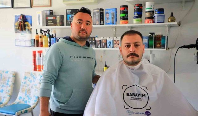 Muğla’da babalar çocukları için aynaya bakıyor