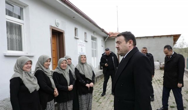 Vali Işın’dan Domaniç’teki kadın kooperatifine destek ziyareti