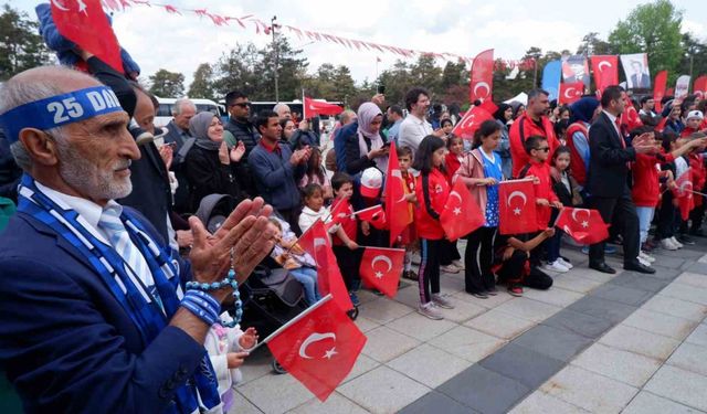Erzurum’da 19 Mayıs coşkusu