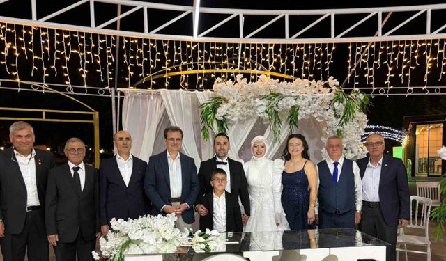 Manisa’da şehit Mehmet Uyar’ın kardeşi evlendi