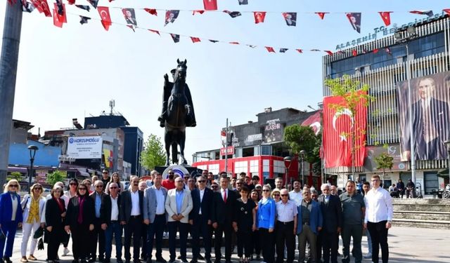 Manisa’nın ilçelerinde 19 Mayıs coşkusu