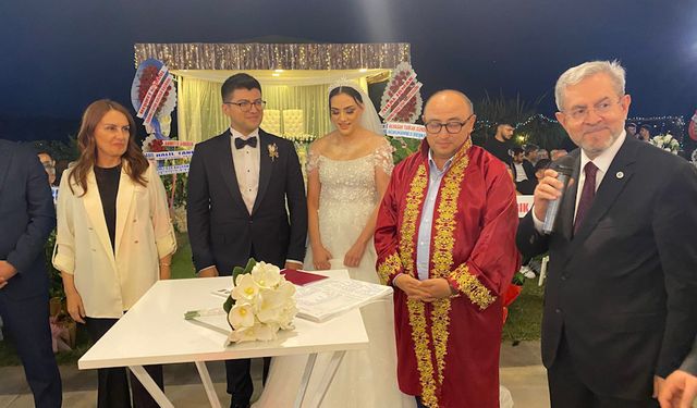 Ünüvar Ailesinin Mutlu Günü