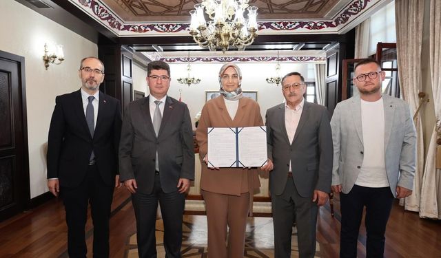 Afyonkarahisar Devlet Hastanesi’ne ’Tüp Bebek Merkezi’ müjdesi