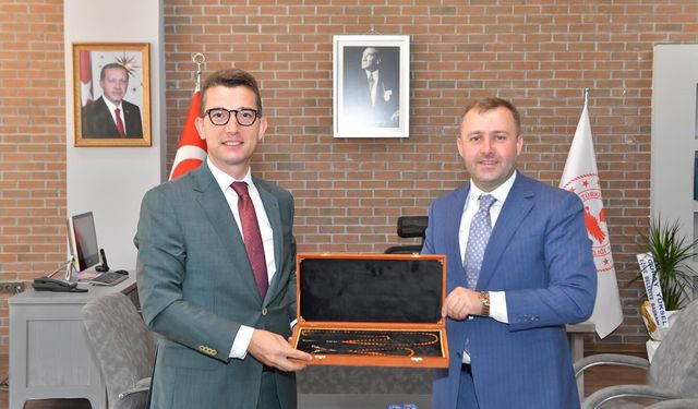 Başkan Güray Yüksel’den, Kaymakam Yusuf Kaptanoğlu’na hayırlı olsun ziyareti