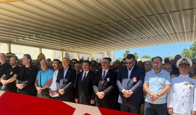 Kıbrıs Gazisi Yılmaz Dereli askeri törenle son yolculuğuna uğurlandı