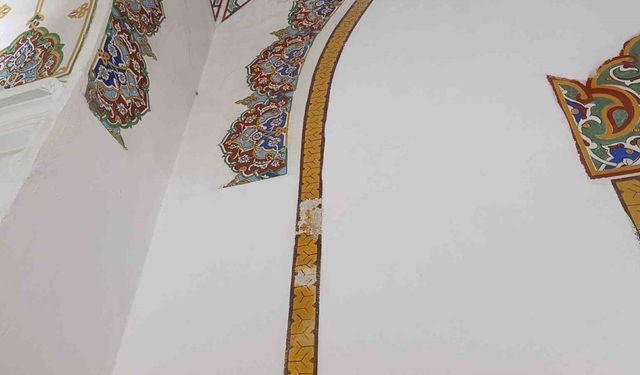 Ahi Evran’ın emaneti tehlikede: Camide bakımsızlık alarm veriyor