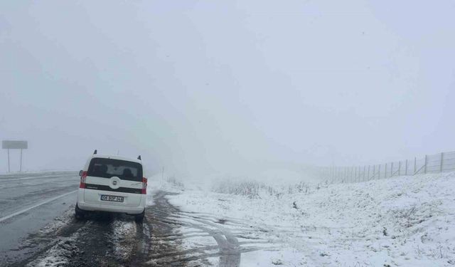 Ardahan’da karla mücadele çalışmaları başladı