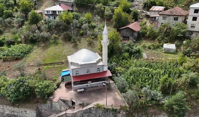 Artvin’de üretilen çelik minareler yurdun dört bir yanına gönderiliyor