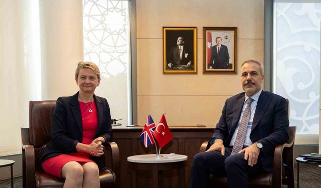 Bakan Fidan, İngiliz mevkidaşı Cooper ile bir araya geldi