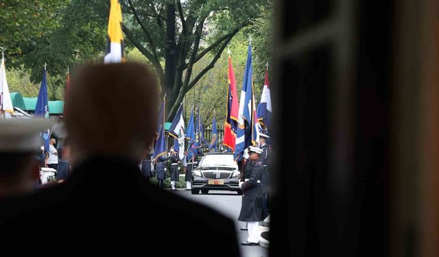 Cumhurbaşkanı Erdoğan: "Birlikte el ele bölgedeki bu sıkıntıları aşacağımıza inanıyorum"