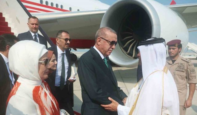 Cumhurbaşkanı Erdoğan, Katar’a geldi