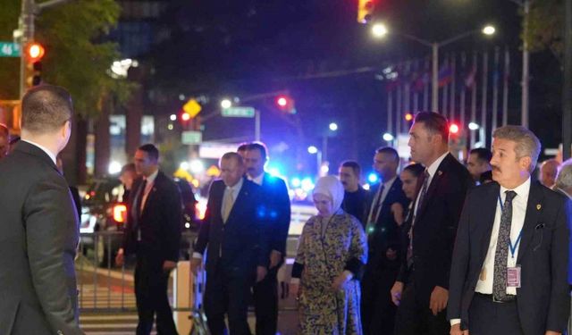 Cumhurbaşkanı Erdoğan New York’ta TASC yemeğinin ardından Türkevi’ne döndü