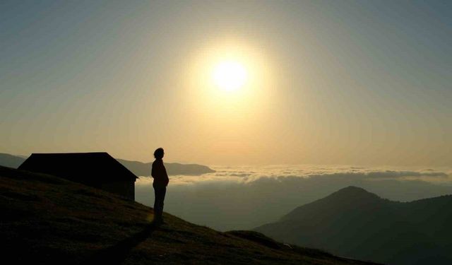 Gümüşhane’nin gizli cenneti Çetlüce Yaylası’nda sis denizi manzarası