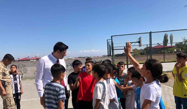 Kaymakam Erdoğan’dan Bulakbaşı Ortaokulu’na ziyaret