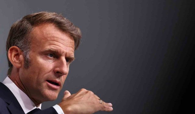 Macron: "Hedefimiz açık, hem İsraillilerin hem de Filistinlilerin meşru isteklerini karşılamanın tek yolu olan iki devletli çözüm için mümkün olan en geniş uluslararası desteği sağlamak"