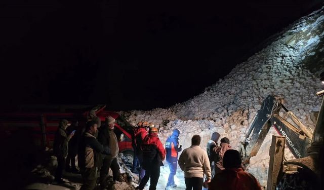 Trovit Yaylası’nda çığ sonrası mahsur kalan vatandaşlar kurtarıldı