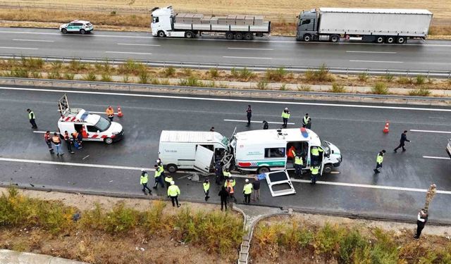 Aksaray’da 2 askerin şehit olduğu, 2 kişinin hayatını kaybettiği kazada sürücü tutuklandı