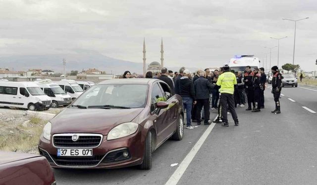 Aksaray’da polis cenazesi sırasında konvoya saldırı: 4 yaralı