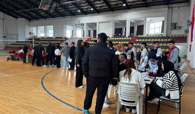 Alaplı MYO’da kan bağışı kampanyası büyük İlgi gördü