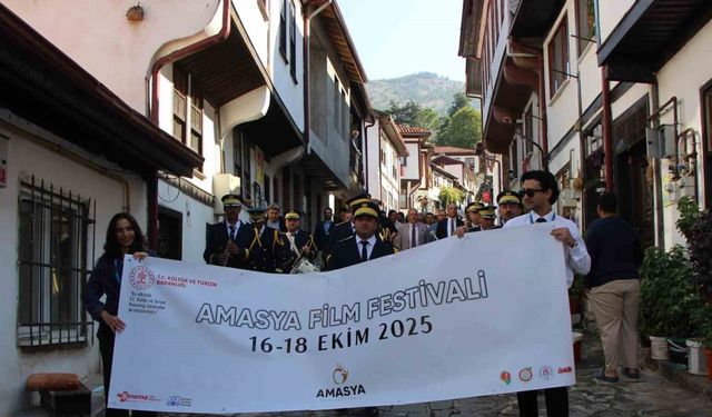 Amasya Film Festivali Yeşilçam şarkılarıyla başladı