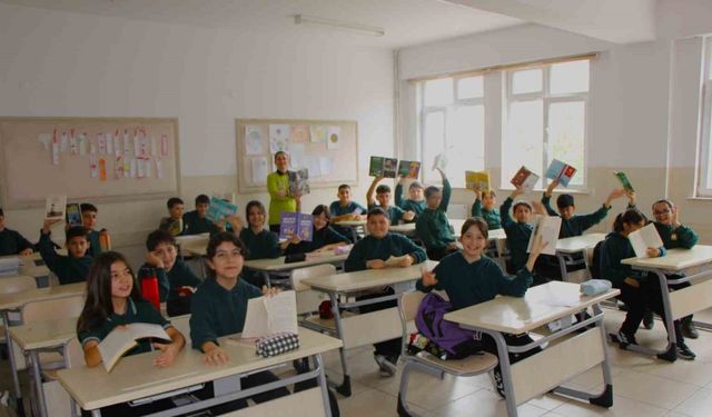 Amasya’da 53 binden fazla öğrenci için eş zamanlı kitap saati