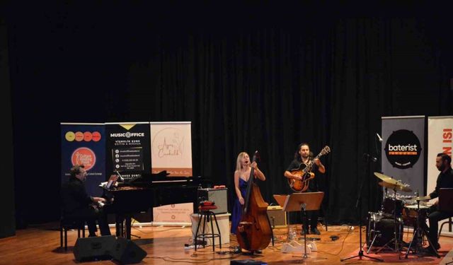 Anadolu Üniversitesi’nde Esra Kayıkçı Kuartet dinleyicilerle buluştu