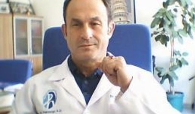 Araç kullanırken kalp krizi geçiren profesör hayatını kaybetti