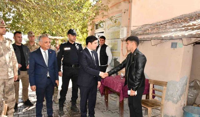 Aralık Kaymakamı Gülnar, esnaf ve vatandaşların taleplerini dinledi