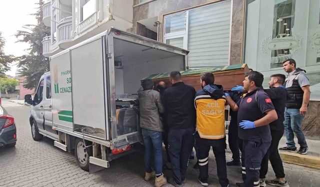 Asansör boşluğuna düşen usta hayatını kaybetti