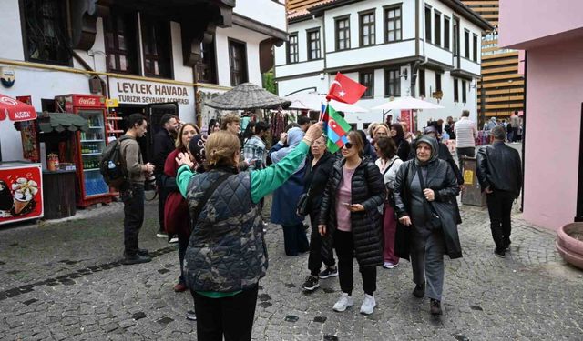 Azeri kadınlar Eskişehir’in kültürünü keşfetti