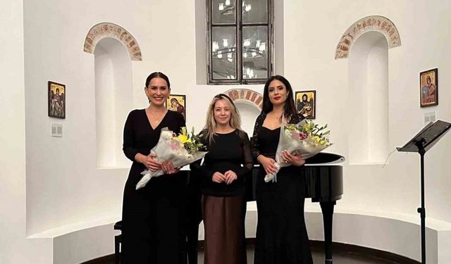 Aziz Panteleimon Kilisesi’nde "Güz Resitali"