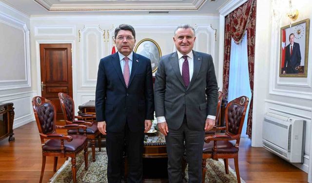 Bakan Bak ile Bakan Tunç, bir araya geldi