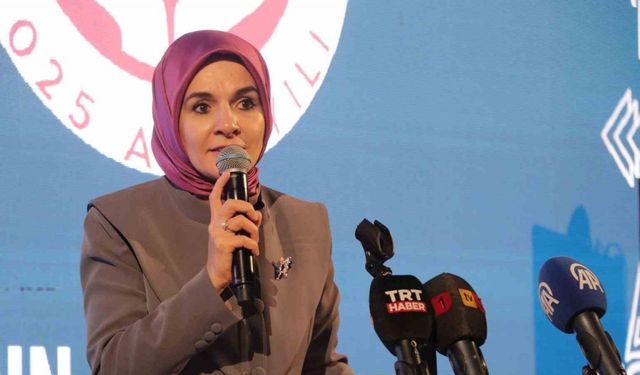 Bakan Göktaş: "Aile değerlerini yaşatacak farkındalık çalışmaları yürütüyoruz"