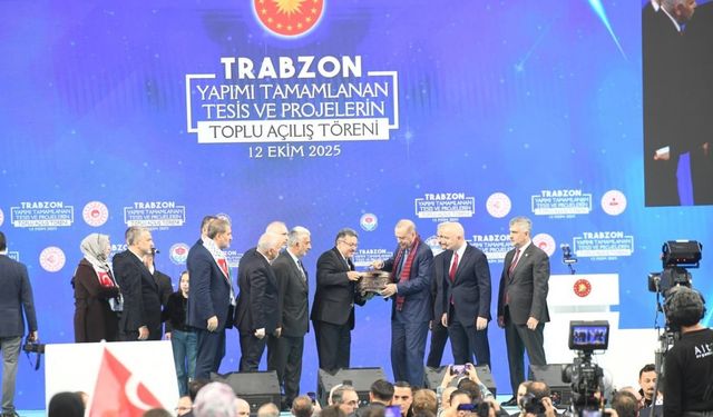 Başkan Genç: "Trabzonumuzu hizmetlerle donatmaya devam edeceğiz"