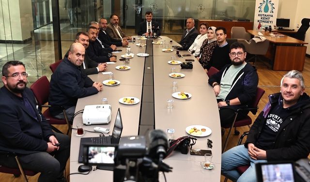 Başkan Kahveci, basınla buluştu, belediyenin 3 aylık faaliyetlerini değerlendirdi