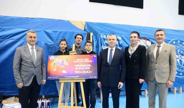 Başkan Kurnaz: "Eğitim ve bilimi destekliyoruz"