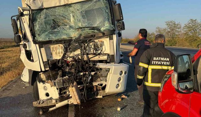 Batman’da iki tır çarpıştı: 1 yaralı