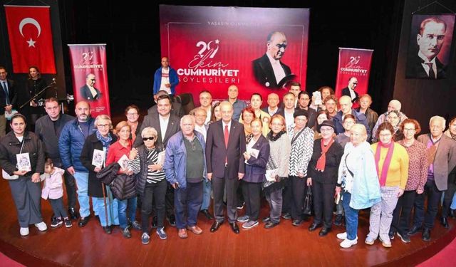 Beşiktaş’ta 26. Genelkurmay Başkanı İlker Başbuğ, "Cumhuriyetin İzinde: Türkiye’nin Yarını" söyleşisini gerçekleştirdi